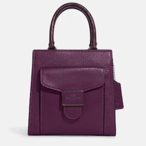 💜💜💜Coach Mini Pepper Crossbody